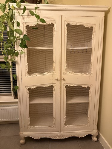 French shabby chic - shabby,